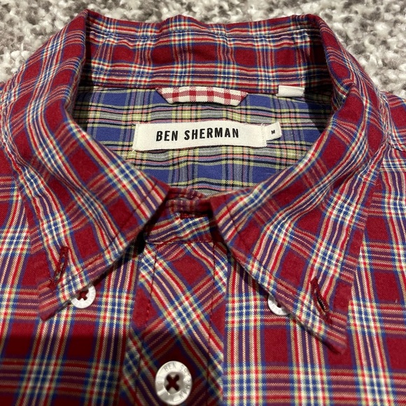 Plaid Red, Blue & White Long-Sleeve Button Down - Picture 7 of 9